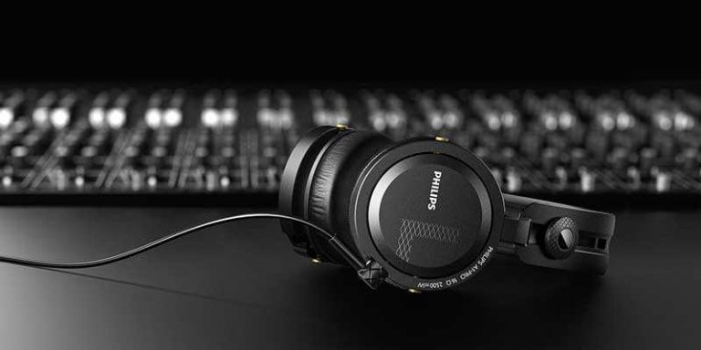 Philips presenta le cuffie DJ A1-PRO