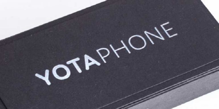 YotaPhone 2 verrà annunciato da Yota Device il 3 Dicembre