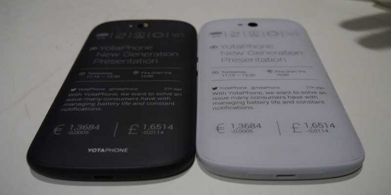 YotaPhone 2: confermato doppio display, CPU S801, 2GB di RAM e Android KitKat