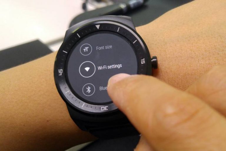 Android Wear 1.3 in fase di rilascio, Watch Faces interattive e Wi-Fi per LG G Watch R