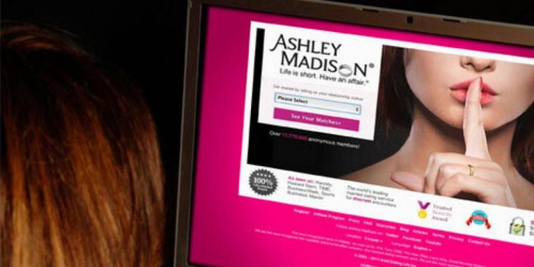 Ashley Madison, attacco hacker sfocia in 3 suicidi, denunce e taglie