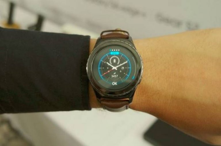 Gear S2, Samsung rilascia un aggiornamento integrando le funzionalità del Gear S3