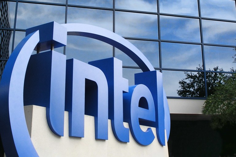 Intel annuncia l’abbandono del mercato smartphone e tablet