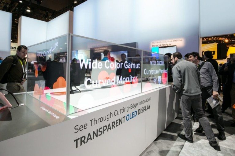 CES 2016: Samsung ci mostra un Display Trasparente OLED