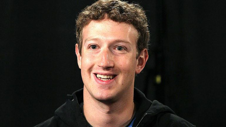 Zuckerberg al centro di attacchi hacker, violati diversi account social