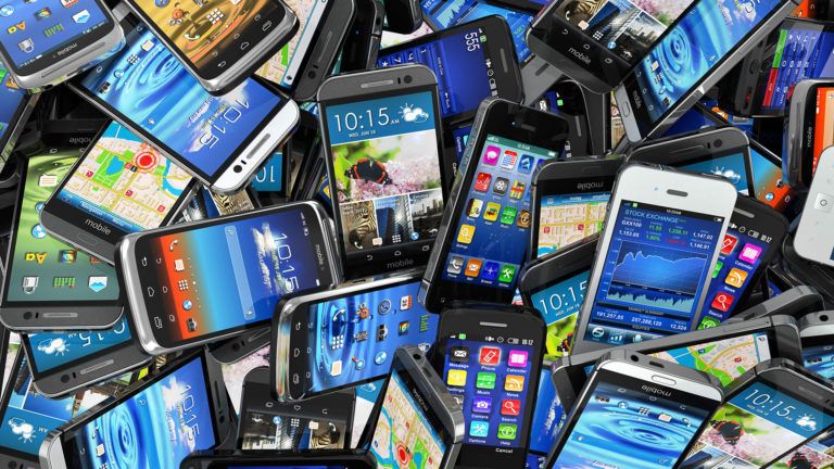 Smartphone: nel 2017 rappresenteranno 75% del traffico Internet totale