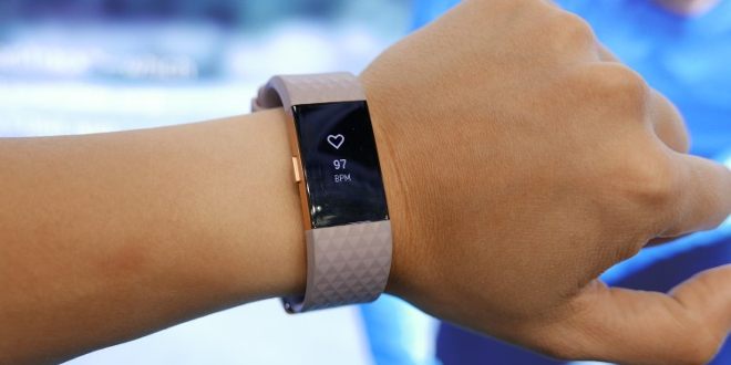 Fitbit Charge 2 si aggiorna con 11 nuove funzionalità e miglioramenti vari