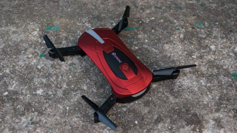 Eachine E52 Wi-Fi, un piccolo drone con un prezzo contenuto