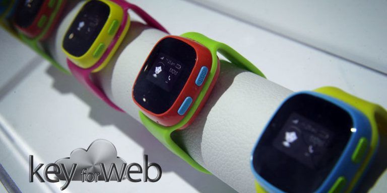 Germania vieta gli smartwatch per bambini e chiede di distruggerli