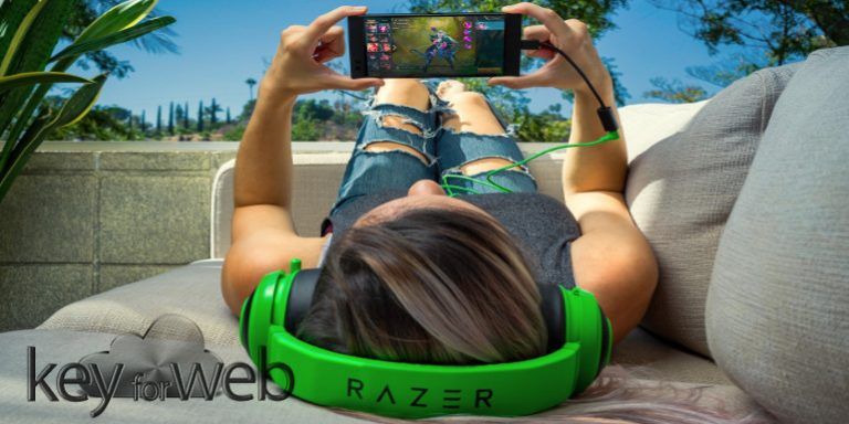 Razer Phone, perché non ha il jack per le cuffie? Risponde il CEO