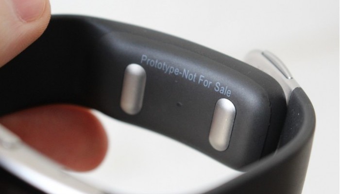 Microsoft Band 3: ecco le foto del prodotto mai rilasciato