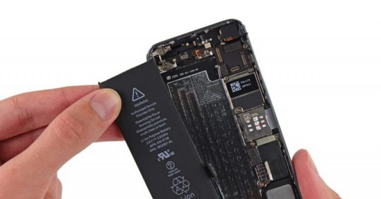 Apple in ritardo con la sostituzione delle batterie per iPhone 6