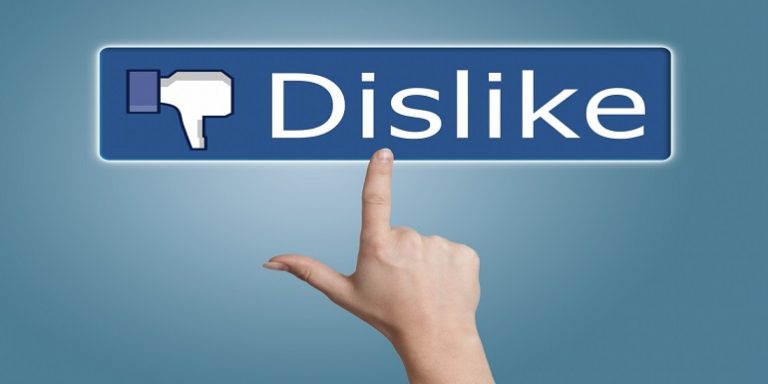 Facebook inizia a testare il “Non mi piace”