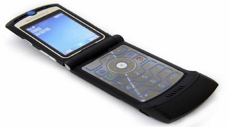 Motorola Razr potrebbe tornare dal passato