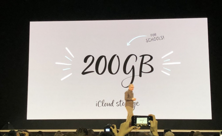 Apple rivede il piano gratuito di iCloud per le scuole