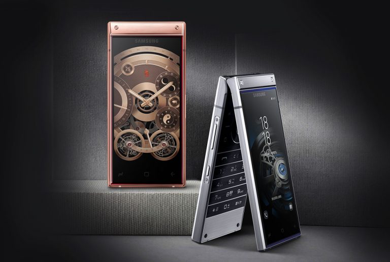 Samsung lancia ufficialmente il suo Flip Phone 2019