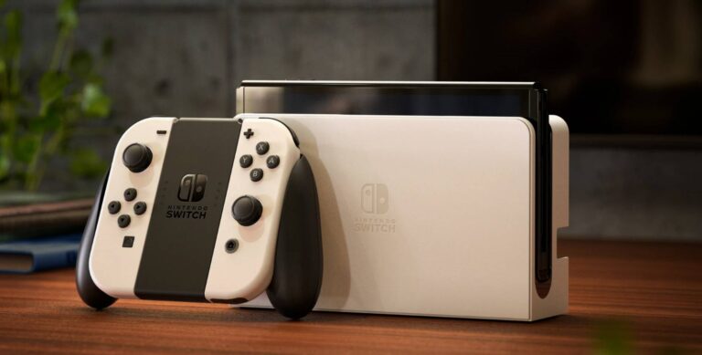 Nintendo Switch OLED: Amazon apre i preordini della nuova console