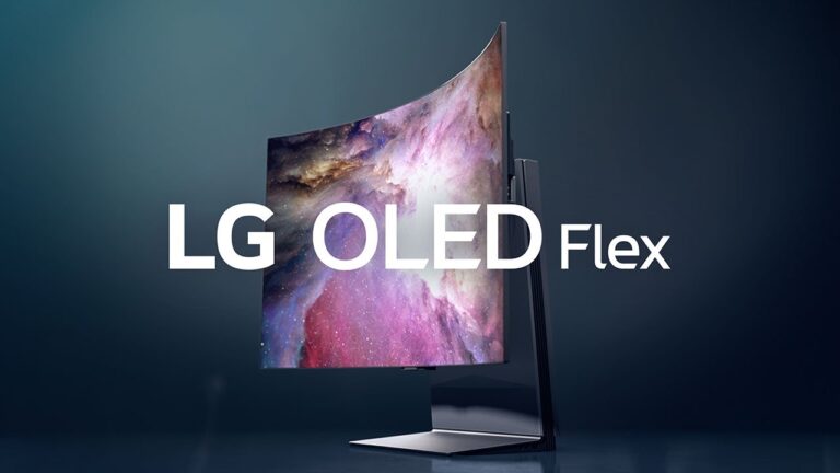 LG porta in Italia il primo TV OLED a curvatura variabile