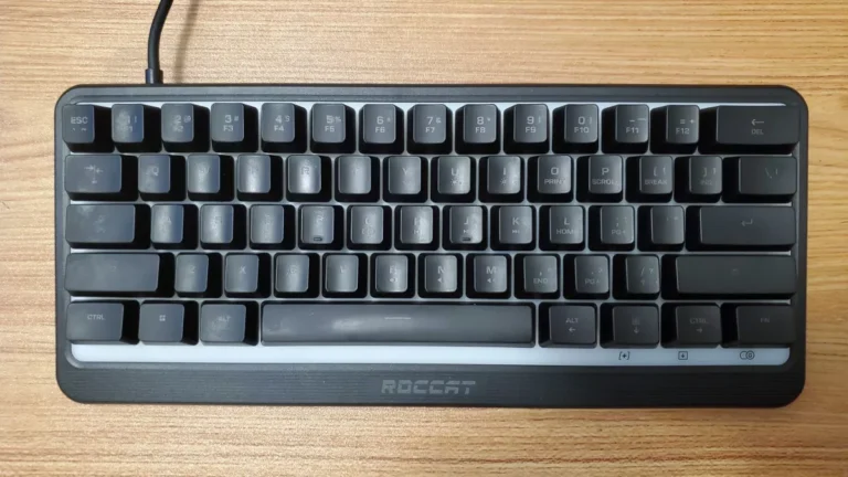 Roccat presenta la sua nuova tastiera da gaming Magma Mini 60%